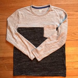 Old Navy Long Sleeve shirt